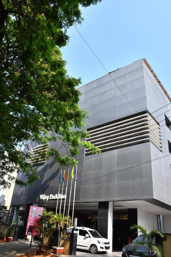 Hotel Vijay Parkinn, Gandhipuram, Coimbatore Exterior foto